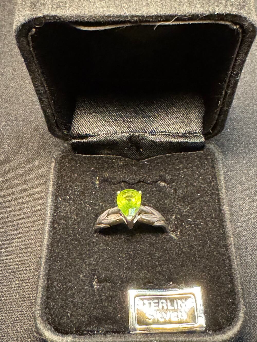 925 Sterling Silver Pear Shaped Emerald Size 7